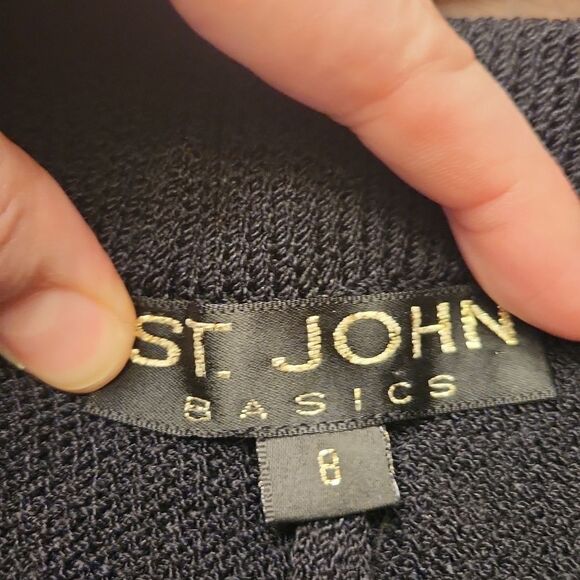 St. John Basics "Santana" Black Knit Pleat Front High-Waisted Pants Size 8 - Picture 8 of 9